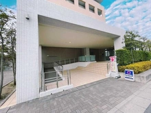 【東京都/練馬区東大泉】プラウドシティ大泉学園 エントランス：イーストエントランス