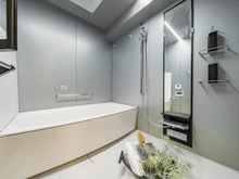 【神奈川県/横浜市西区宮崎町】プレシス横濱紅葉坂 浴室：（※家具・調度品等は販売価格に含まれておりません）