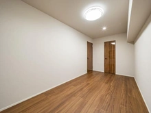 【神奈川県/横浜市西区宮崎町】プレシス横濱紅葉坂 洋室