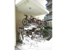 【東京都/八王子市明神町】プラウド八王子明神町 駐輪場