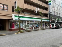 【東京都/八王子市明神町】プラウド八王子明神町 ファミリーマート京王八王子店（現地より約100m）