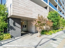 【東京都/日野市新町】イニシア日野 アプローチ