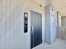 【東京都/八王子市八幡町】クレアメゾン八王子 玄関