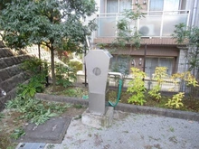 【東京都/八王子市大塚】エフヴェール・ヒルズ エアリーコート 敷地内