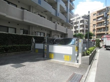 【東京都/立川市曙町】ベルシャトゥ立川 駐車場