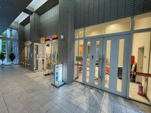 【東京都/日野市大字日野】ニューロシティ B棟 共用施設：ヤマザキショップ
