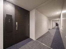 【東京都/中野区中野】パークシティ中野ザ・タワー エアーズ 共用部：ホテルライクな内廊下