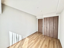 【東京都/日野市栄町】ライオンズプラザ日野駅前 サービスルーム（納戸）