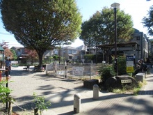 【東京都/世田谷区奥沢】ピアース自由ヶ丘レジデンス 九品仏広場（現地より約360m）