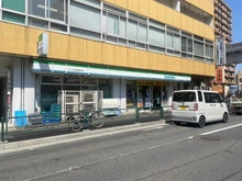 【東京都/荒川区東尾久】イニシア西日暮里 ウエストメゾン  ファミリーマートサンズ田端新町店（現地より約230m）