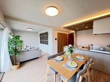 【東京都/北区西ケ原】古河ガーデンマンション リビング・ダイニング：※家具・調度品は販売価格に含まれておりません