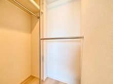 【東京都/新宿区四谷】クラッシィタワー新宿御苑 収納：洋室(約6.1帖)付け
ウォークインクローゼット