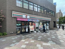 【東京都/北区滝野川】パークタワー滝野川 セブンイレブン西巣鴨駅前店（現地より約264m）：