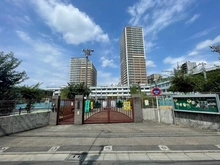 【東京都/北区滝野川】パークタワー滝野川 滝野川第二小学校（現地より約43m）：