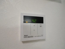 【東京都/文京区本駒込】白山コーポビアネーズ 給湯機スイッチ