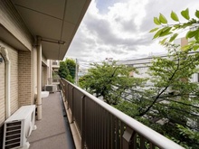 【東京都/豊島区駒込】プラウド駒込 眺望：バルコニーより南西を望む
