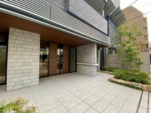 【大阪府/大阪市中央区南船場】エステムプラザ南船場レジスタ エントランス