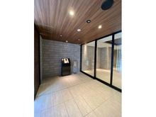 【大阪府/大阪市中央区南船場】エステムプラザ南船場レジスタ エントランス：オートロック