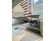 【大阪府/大阪市東住吉区北田辺】プレサンスロジェ北田辺 駐輪場