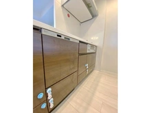 【大阪府/大阪市天王寺区逢阪】ル・パルトネール夕陽丘天神坂 キッチン：食洗機