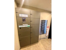 【大阪府/大阪市天王寺区逢阪】ル・パルトネール夕陽丘天神坂 宅配BOX