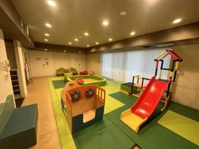 【大阪府/堺市堺区三国ヶ丘御幸通】プラウドタワー堺東 共用部：キッズルーム（無償）