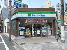 【大阪府/大阪市北区中津】中津リバーサイドコーポ C棟 ファミリーマート中津三丁目店（現地より約260m）