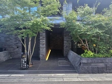 【京都府/京都市上京区上塔之段町】ジオ京都御所北 エントランス