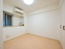 【大阪府/八尾市北本町】ローレルスクエア八尾ミッド 洋室