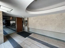 【大阪府/八尾市北本町】ローレルスクエア八尾ミッド エントランス