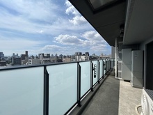 【大阪府/大阪市天王寺区上本町】ローレルコート上本町七丁目北館 バルコニー