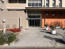 【大阪府/枚方市伊加賀北町】枚方ガーデンアイランズC棟 エントランス