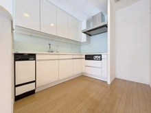 【神奈川県/横浜市西区みなとみらい】M.M.TOWERS the West キッチン