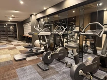 【愛知県/名古屋市中村区松重町】レーベン名古屋松重町GRAND AUBE 共用施設：マンション内フィットネスルーム