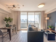 【愛知県/名古屋市中川区尾頭橋】プラウド金山 リビング・ダイニング：※家具・調度品は販売価格に含まれておりません