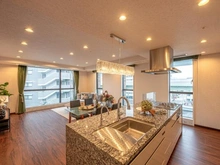 【愛知県/名古屋市東区白壁】ヴィークハウス白壁 リビング・ダイニング