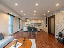 【愛知県/名古屋市東区白壁】ヴィークハウス白壁 リビング・ダイニング