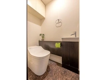 【愛知県/名古屋市昭和区駒方町】プラウド川名駒方 トイレ