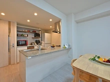 【愛知県/名古屋市天白区中平】カルティア原駅南 ダイニングキッチン