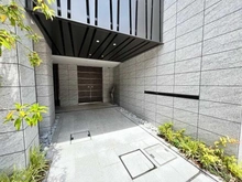 【愛知県/名古屋市東区泉】プラウド久屋大通 アプローチ