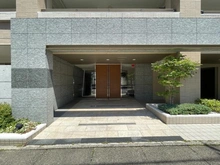 【愛知県/名古屋市千種区橋本町】プラウド本山橋本町 エントランス