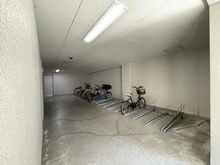 【愛知県/名古屋市千種区橋本町】プラウド本山橋本町 駐輪場