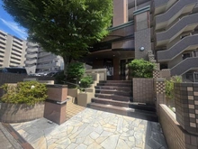【愛知県/日進市栄】アメニティ日進 エントランス