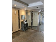 【愛知県/名古屋市北区八龍町】サンマンションアトレ平安通 エントランス