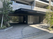 【愛知県/名古屋市昭和区阿由知通】プラウド昭和御器所 エントランス