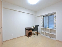 【愛知県/長久手市東原山】セントアイナ藤が丘 洋室：家具・調度品は価格に含まれません。