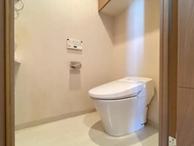 【愛知県/名古屋市千種区末盛通】プラウドタワー覚王山 トイレ