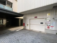 【愛知県/名古屋市千種区末盛通】プラウドタワー覚王山 駐車場