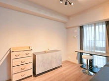 【愛知県/一宮市栄】プラウド一宮 洋室