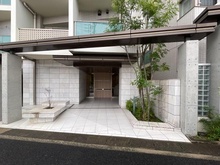 【愛知県/名古屋市名東区一社】プレミスト一社 エントランス